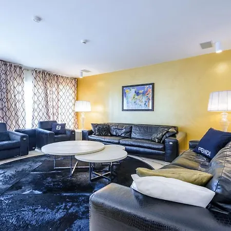 فيلة Luxury Seafront Queen With Private Pool Near The Sea In *