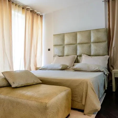 Luxury Seafront Queen With Private Pool Near The Sea In فيلة دوبروفينك